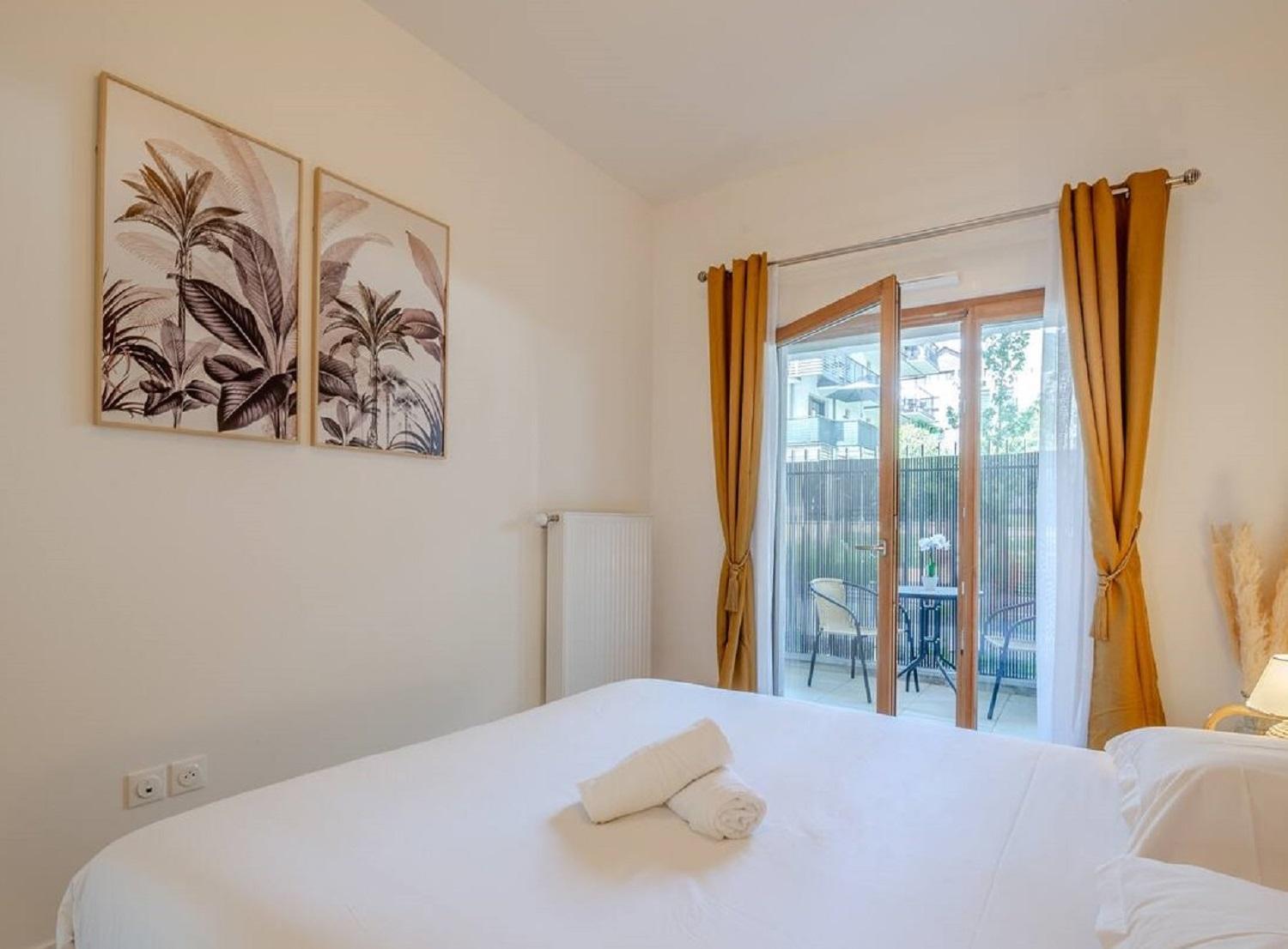 Cosy Apartment - Parking, Garden,10Mn From Disneyland! Монтеврен Екстериор снимка